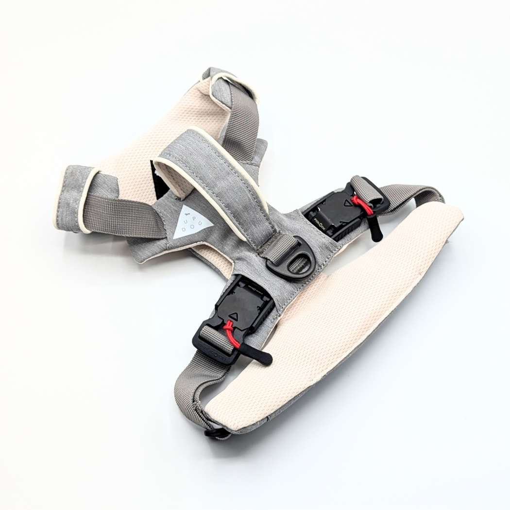 Magnetic Dog Harness – One-Hand Clip, No-Pull Design